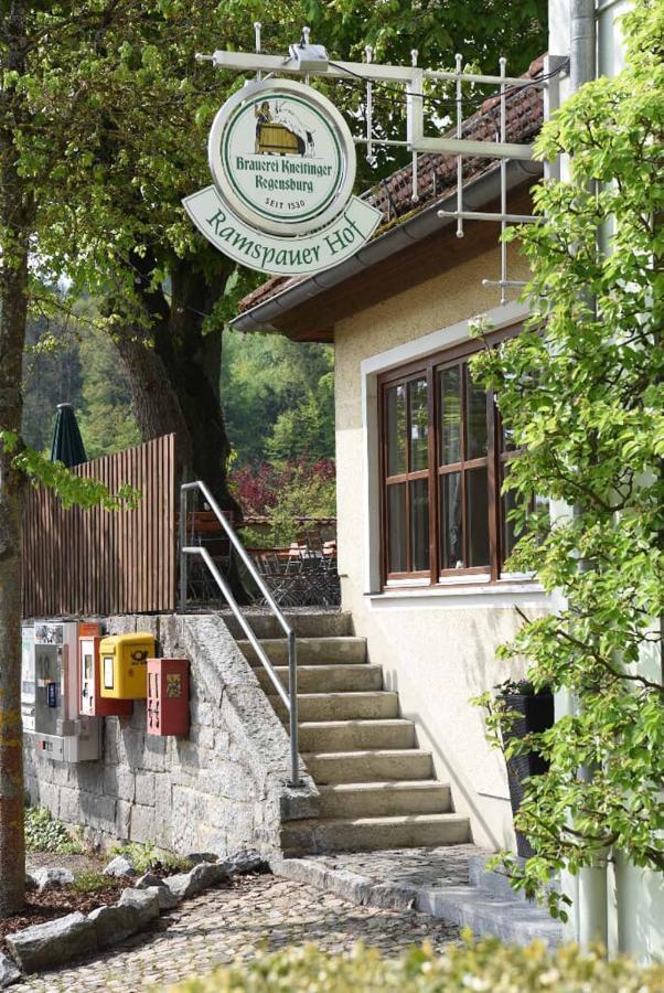 Ramspauer Hof Regenstauf Exteriör bild